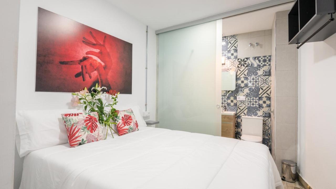 Guesthouse Room & Studio Seville La Flamenka エクステリア 写真