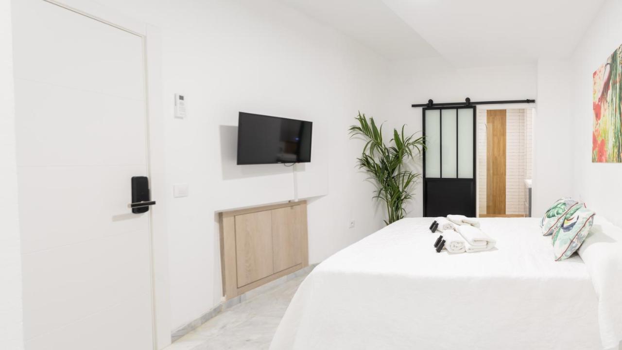 Guesthouse Room & Studio Seville La Flamenka エクステリア 写真